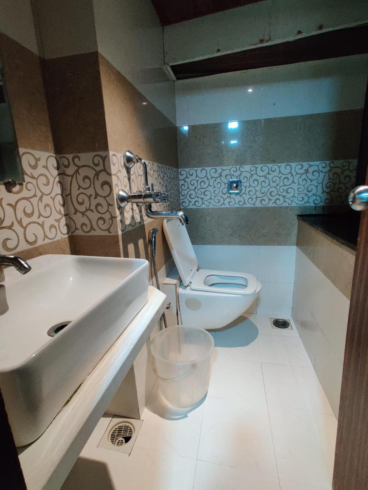 Hotel Artusinn Midc Andheri East Mumbai Exterior photo