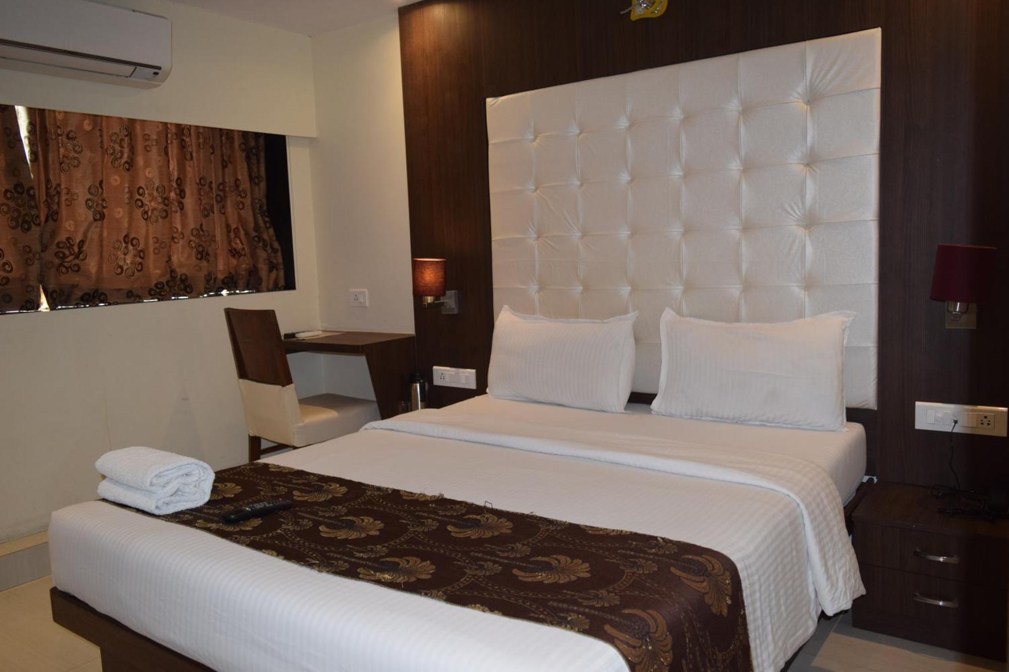 Hotel Artusinn Midc Andheri East Mumbai Exterior photo